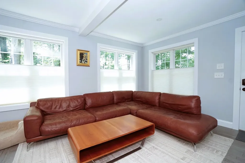 12 Grove Street Windham NH 03087