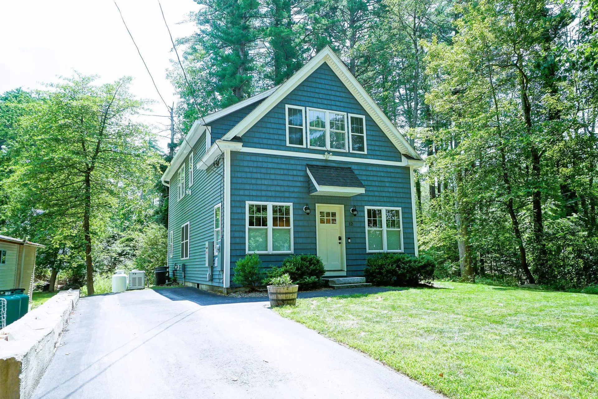 12 Grove Street Windham NH 03087