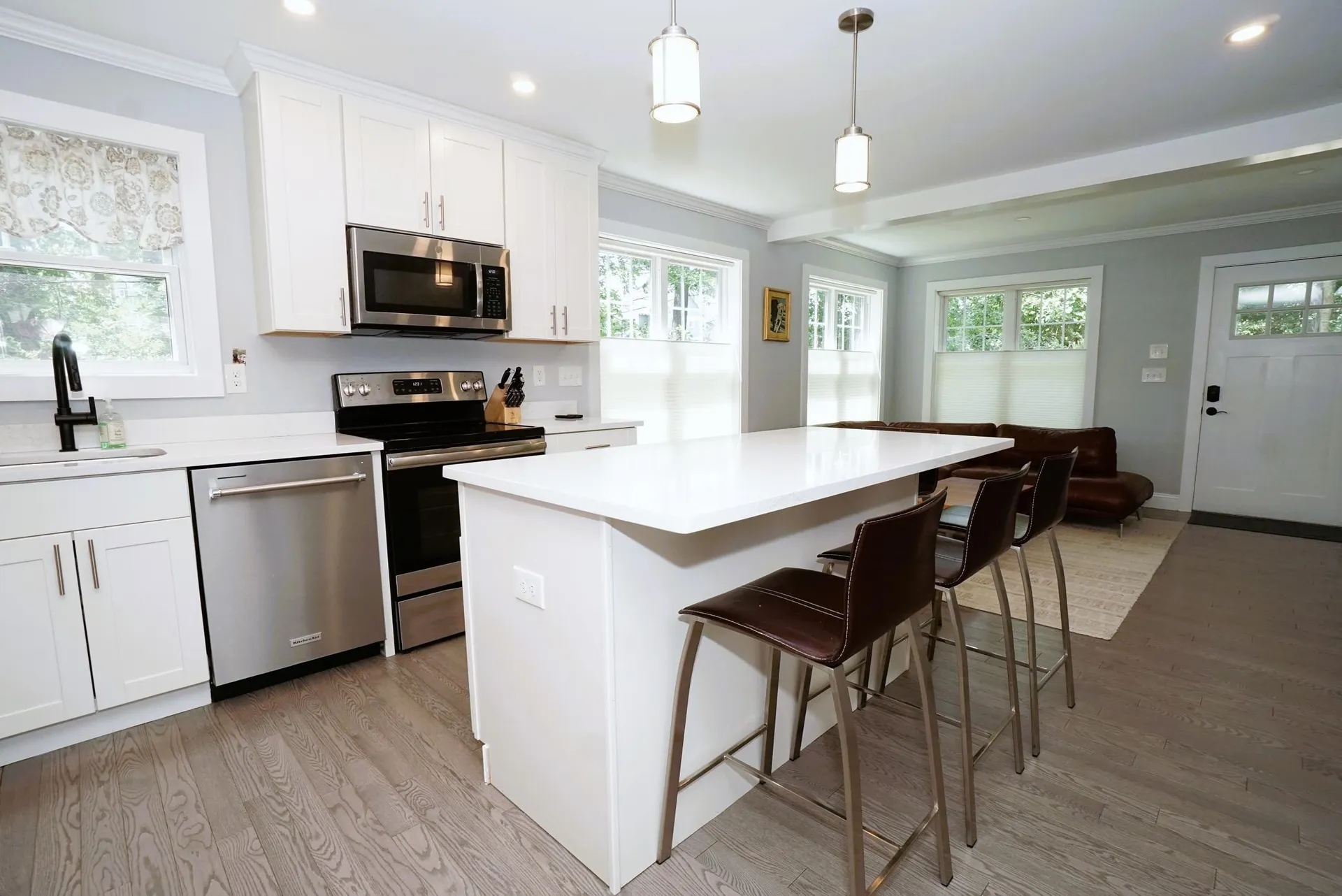 12 Grove Street Windham NH 03087