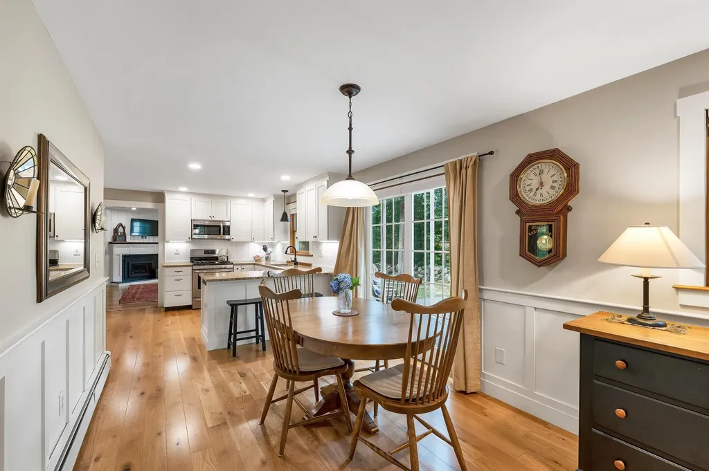 3 Oak Knoll Road Meredith NH 03253