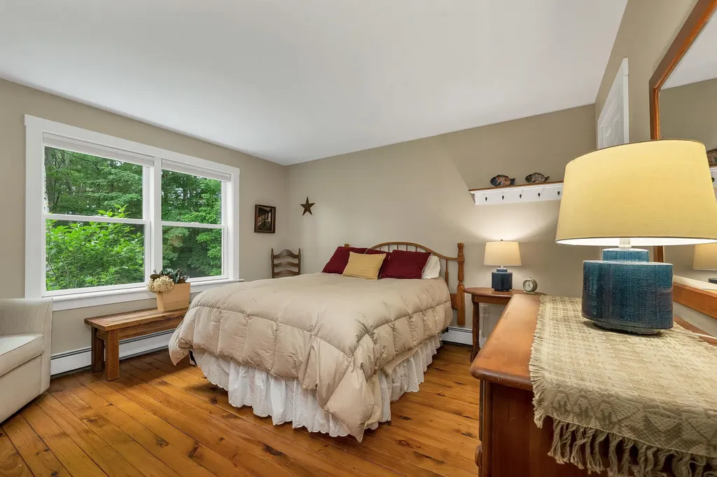 3 Oak Knoll Road Meredith NH 03253
