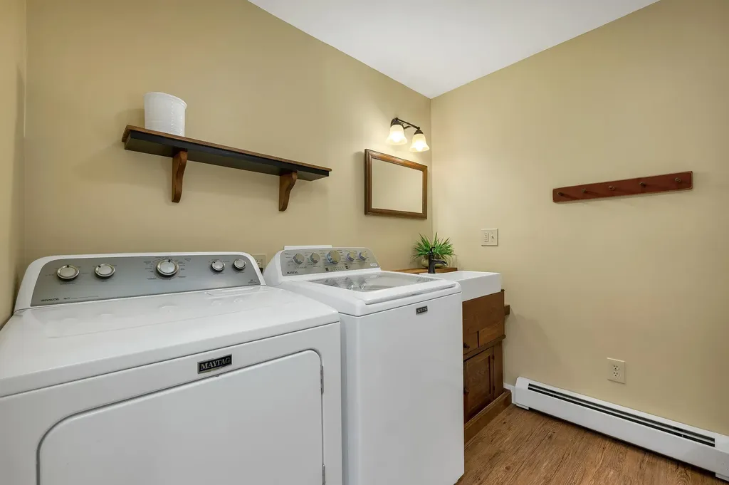 3 Oak Knoll Road Meredith NH 03253