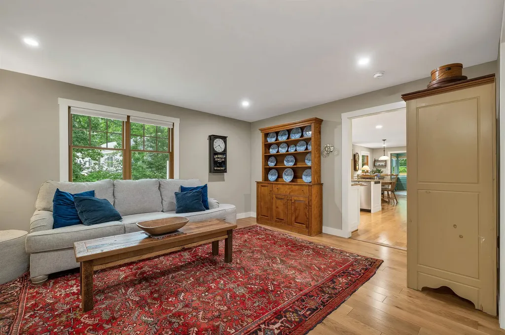 3 Oak Knoll Road Meredith NH 03253