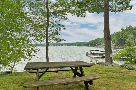 3 Oak Knoll Road Meredith NH 03253