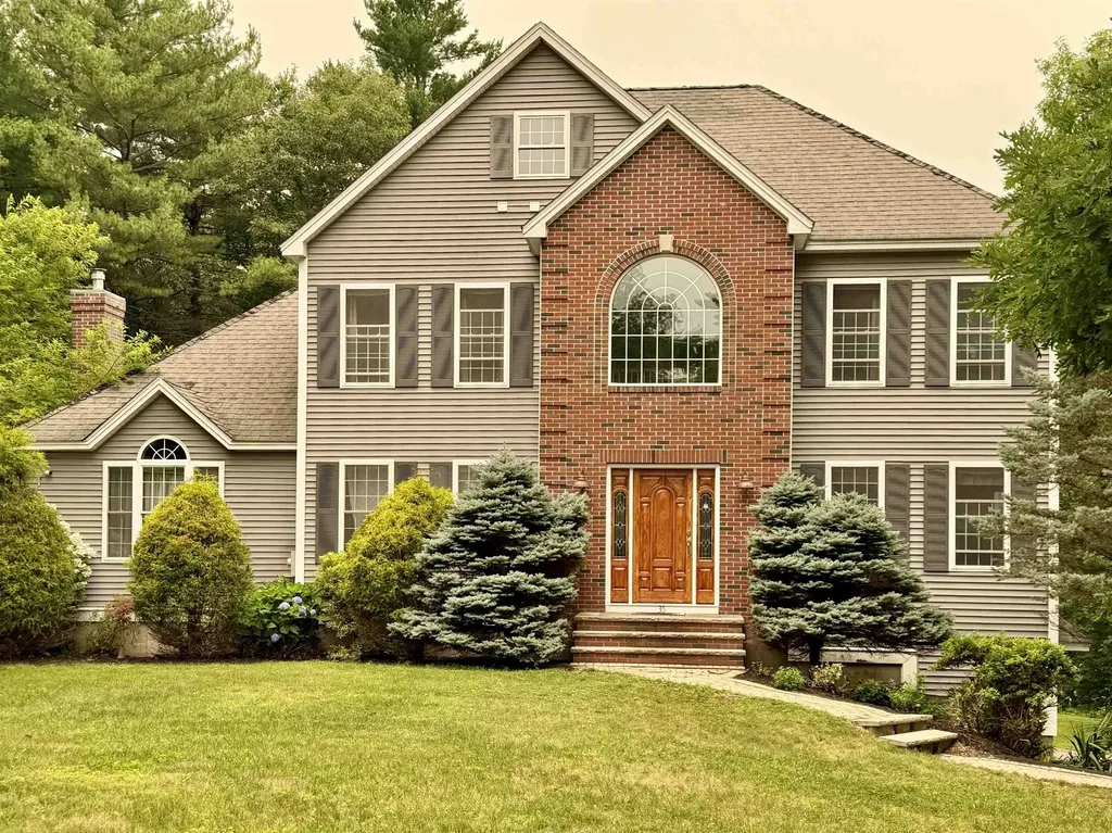 35 Mockingbird Hill Road Windham NH 03087