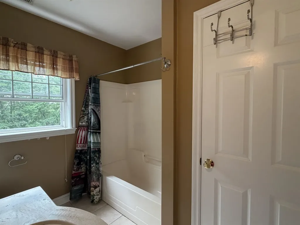 35 Mockingbird Hill Road Windham NH 03087