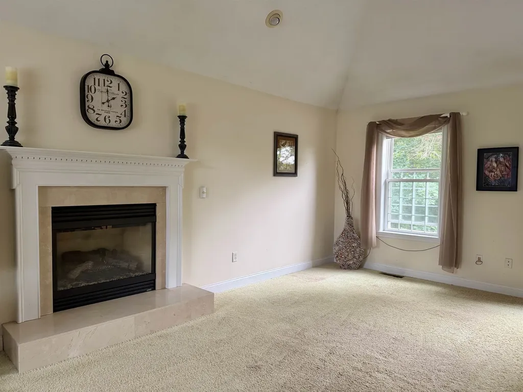 35 Mockingbird Hill Road Windham NH 03087