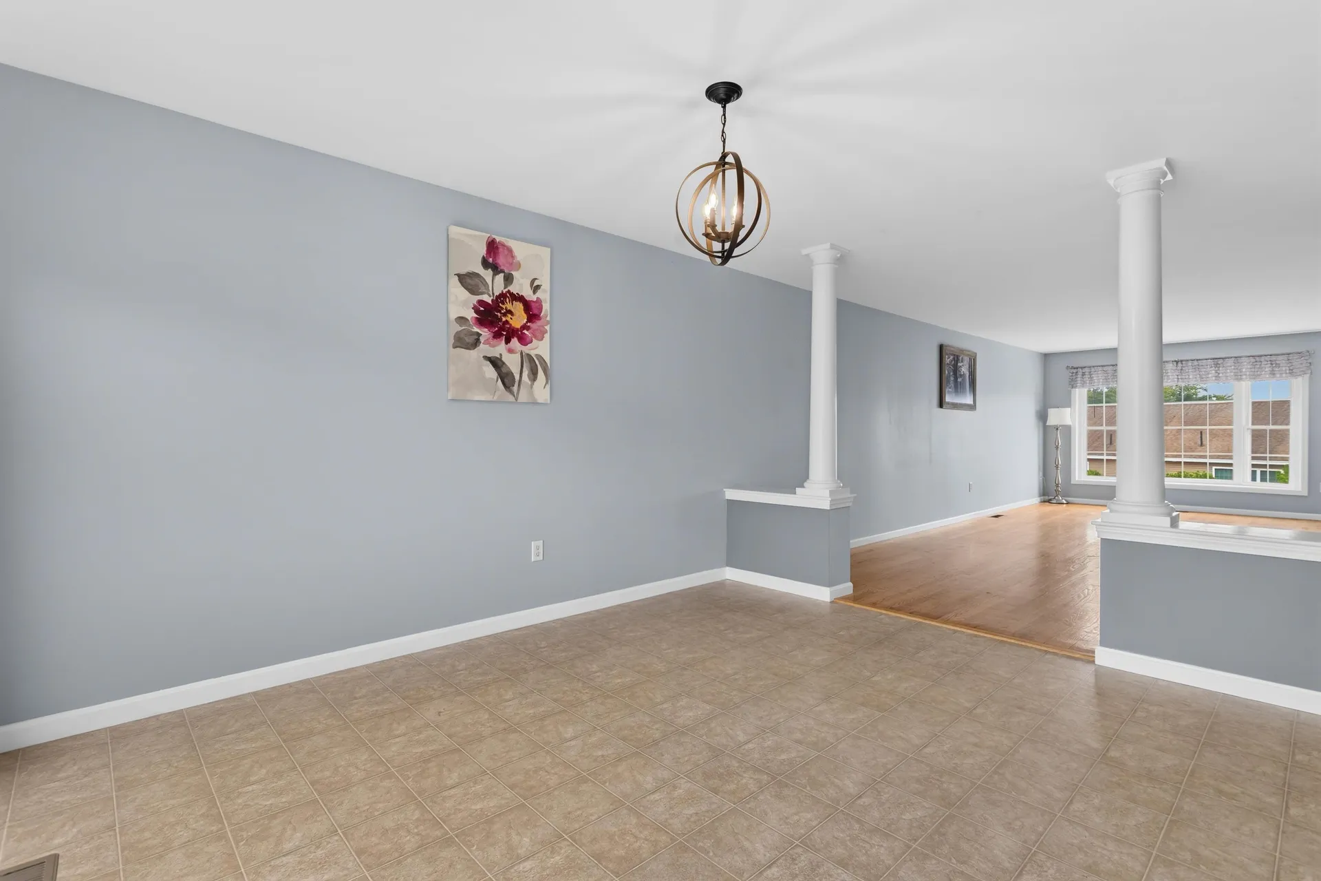 8 Canterberry Court Hudson NH 03051