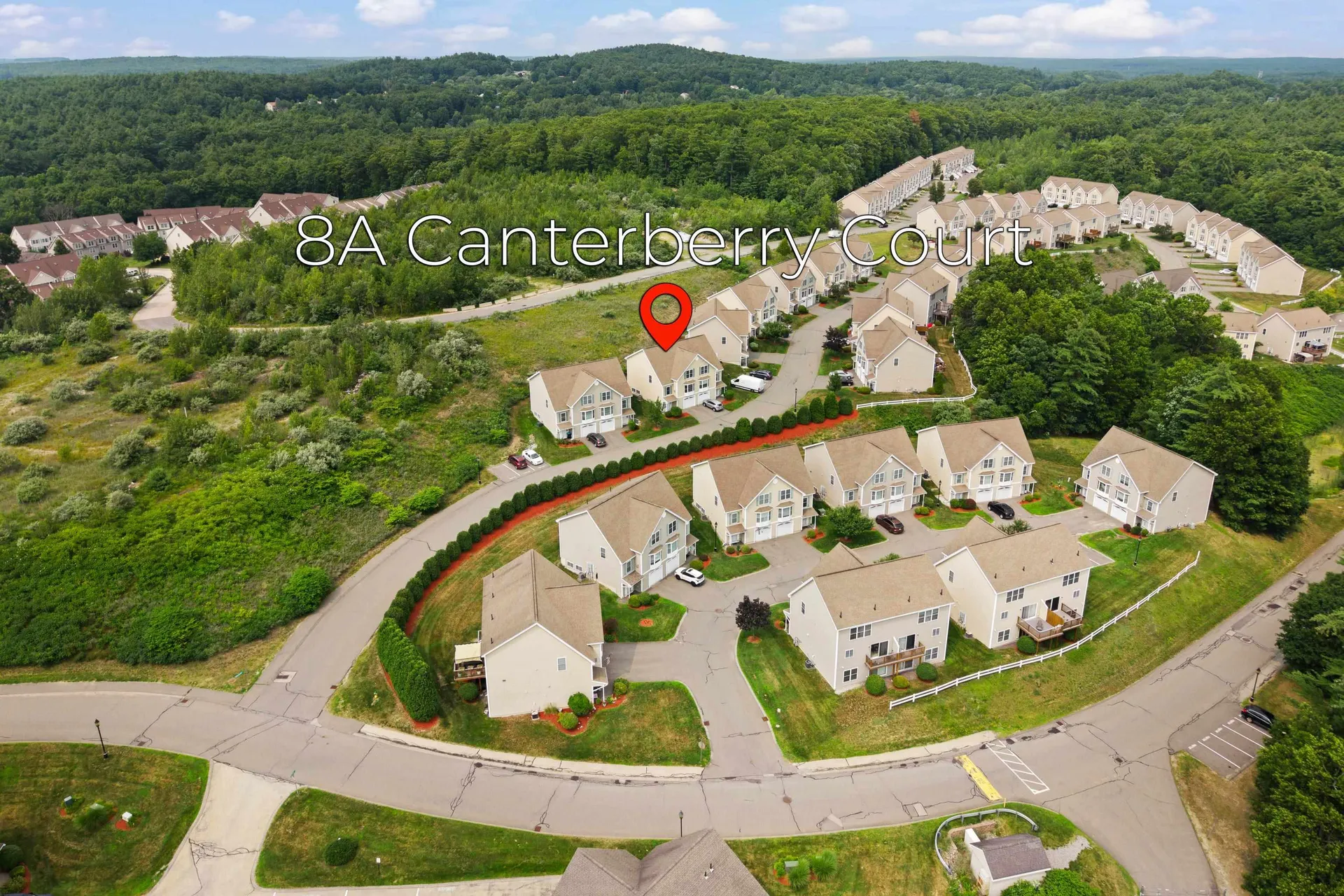 8 Canterberry Court Hudson NH 03051