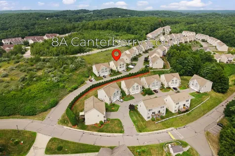 8 Canterberry Court Hudson NH 03051