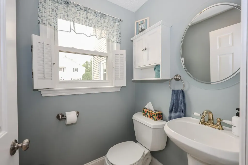 3 Tracey Avenue Nashua NH 03063