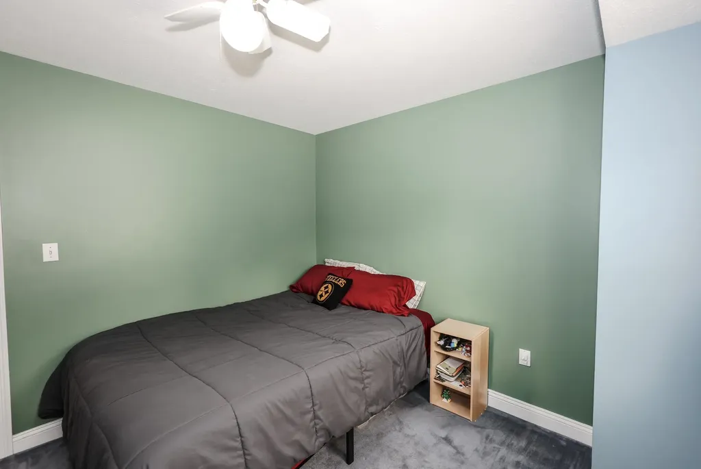 3 Tracey Avenue Nashua NH 03063
