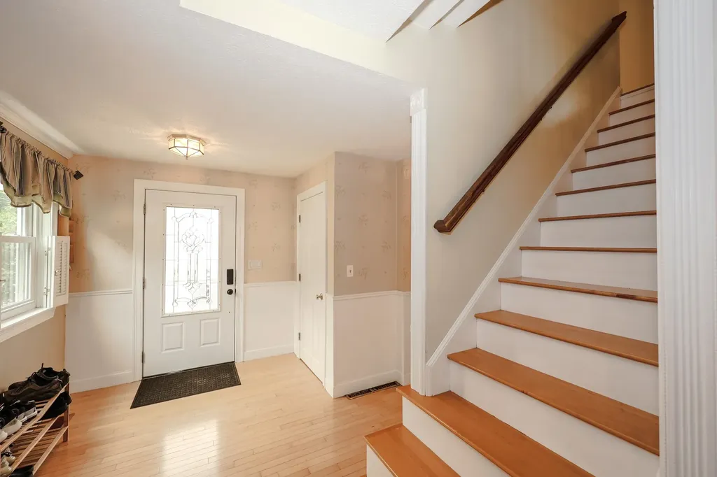 3 Tracey Avenue Nashua NH 03063