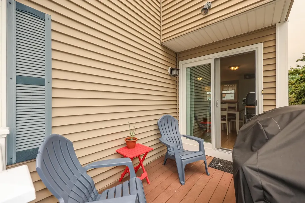 3 Tracey Avenue Nashua NH 03063