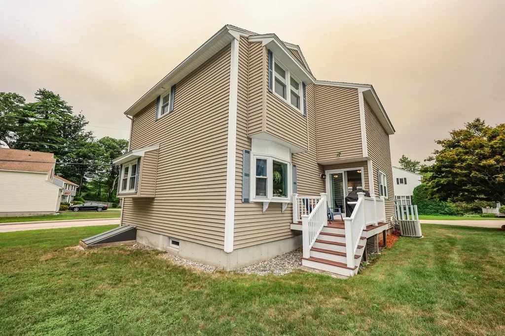 3 Tracey Avenue Nashua NH 03063