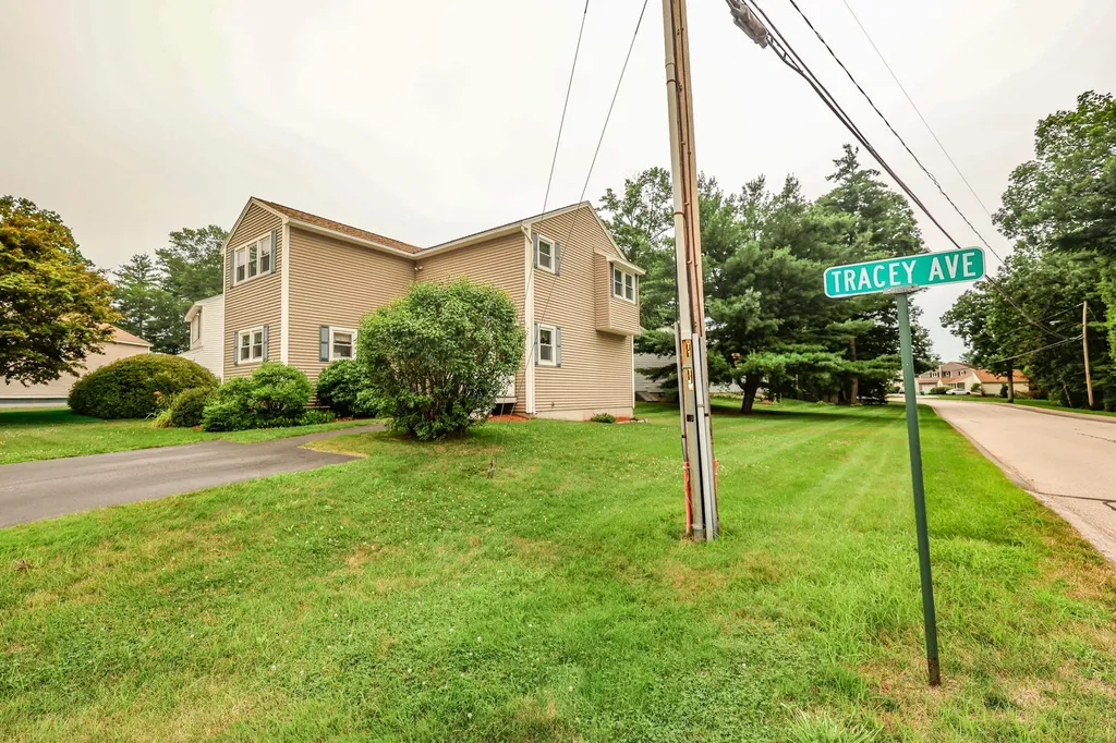 3 Tracey Avenue Nashua NH 03063