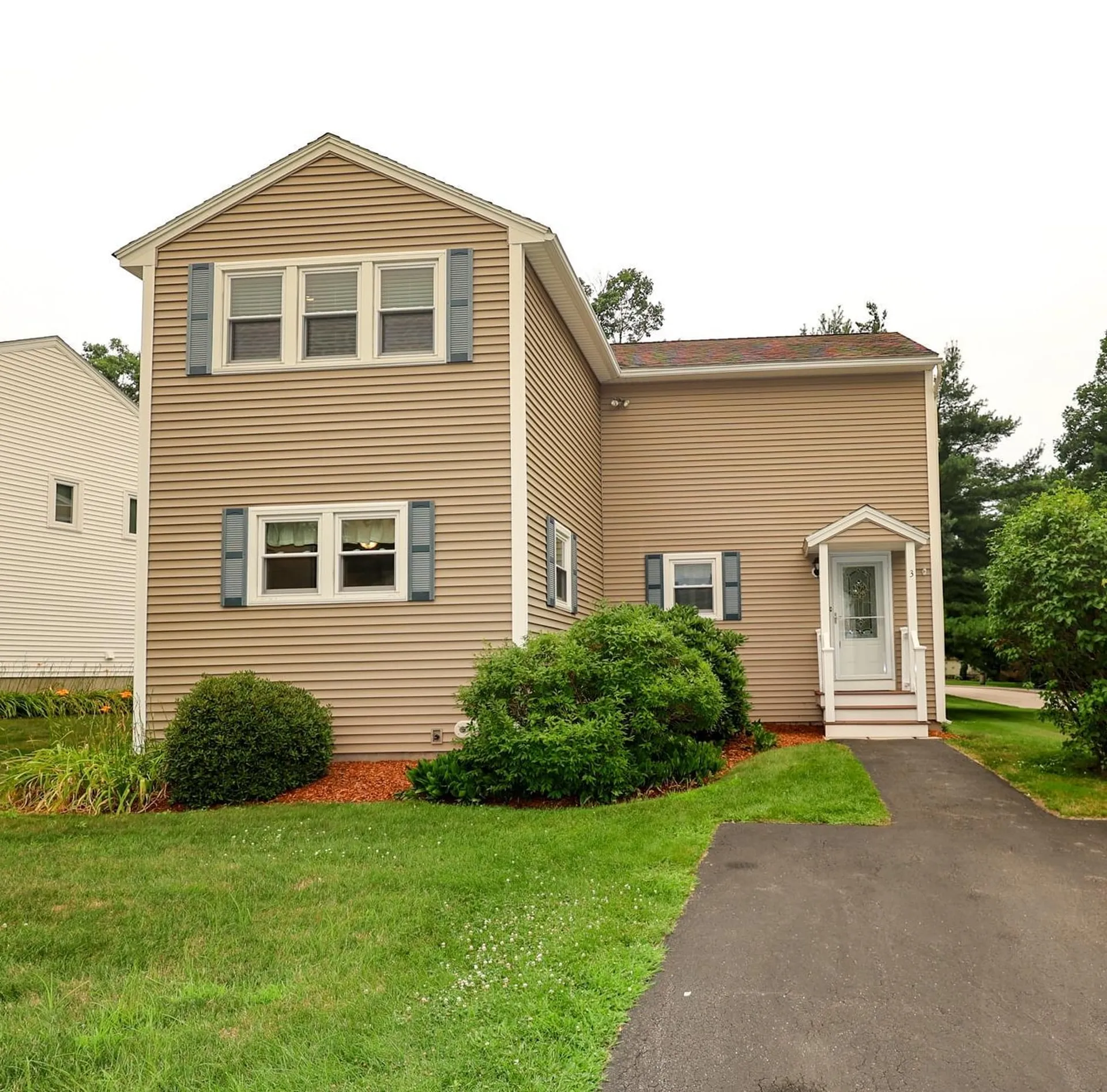3 Tracey Avenue Nashua NH 03063