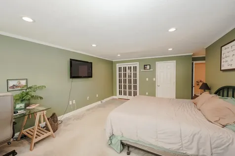 3 Tracey Avenue Nashua NH 03063