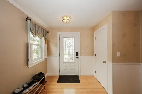 3 Tracey Avenue Nashua NH 03063