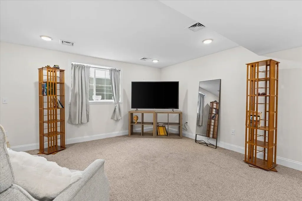 462 Zephyr Road Williston VT 05495