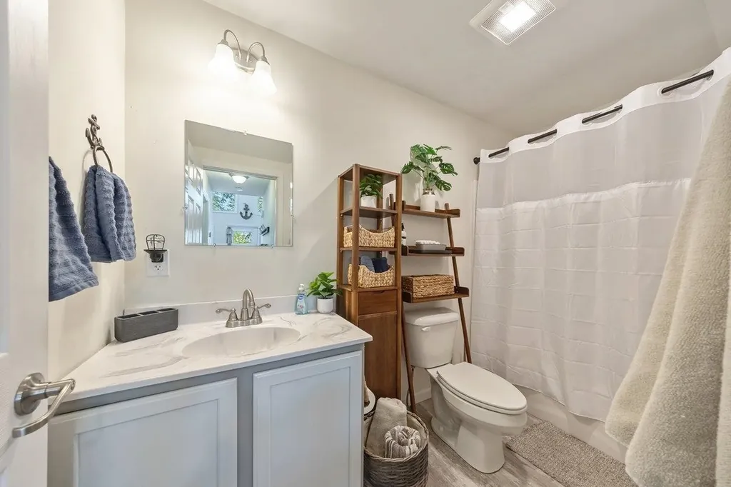 154 Lakewood Drive Swanton VT 05488