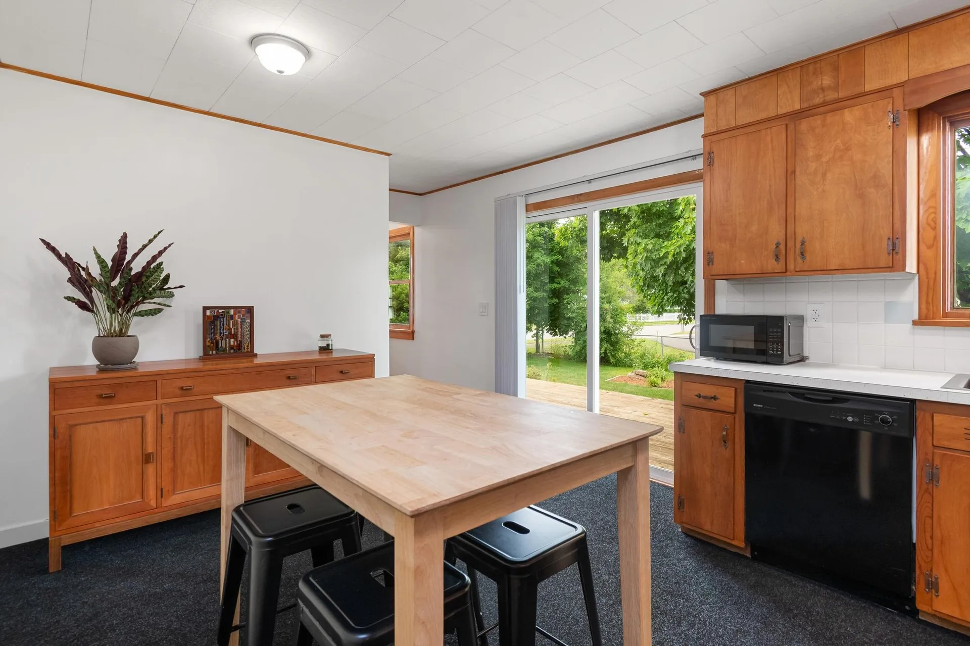 85 Jericho Road Essex VT 05452