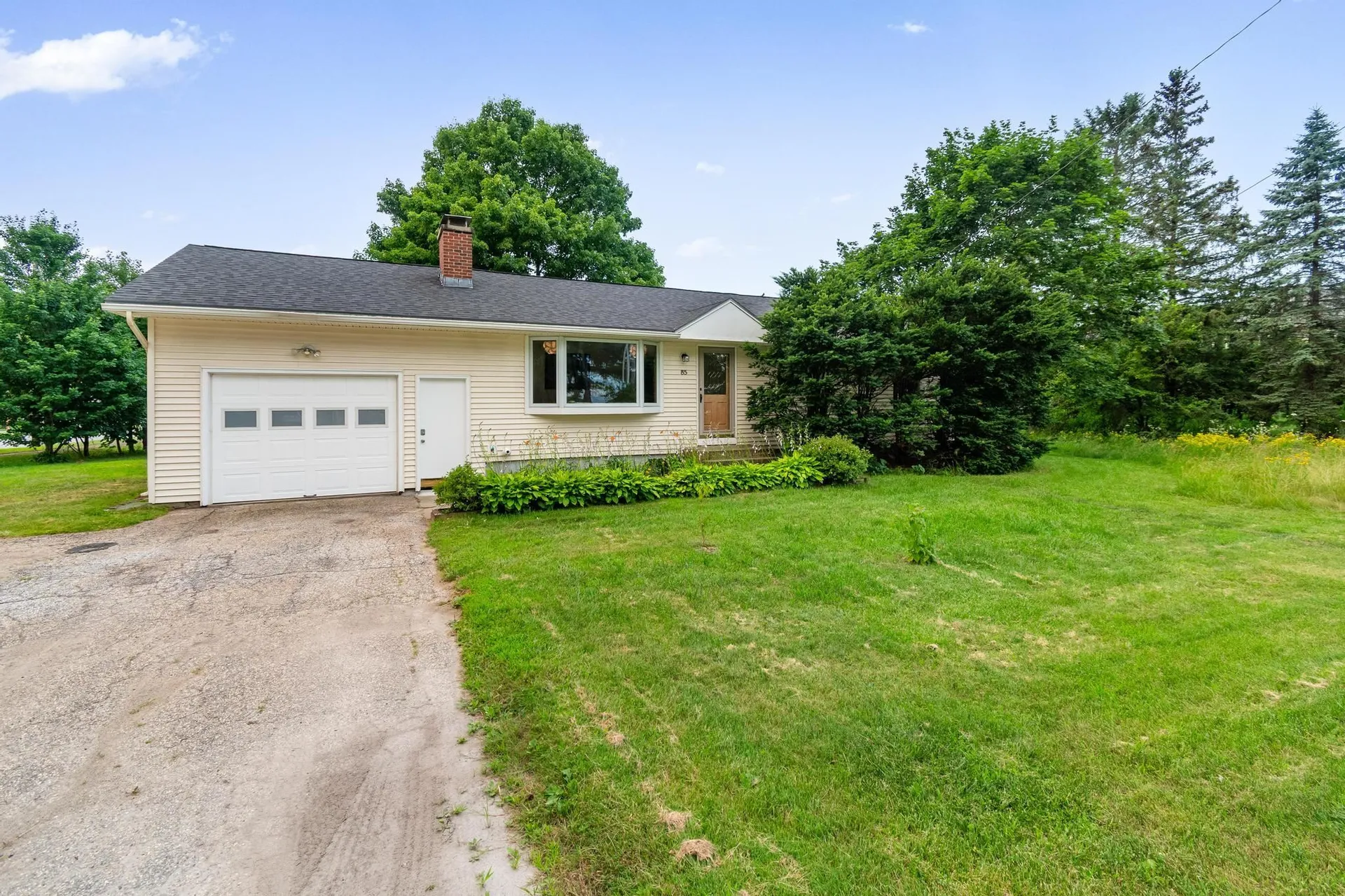 85 Jericho Road Essex VT 05452