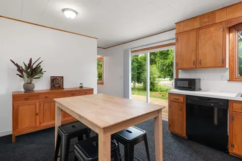 85 Jericho Road Essex VT 05452