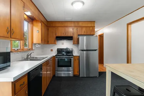 85 Jericho Road Essex VT 05452