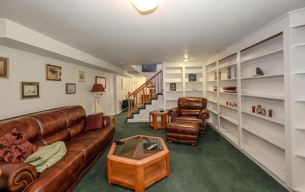 82 Winterwood Drive Londonderry NH 03053