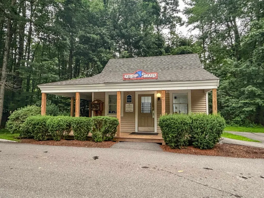 82 Winterwood Drive Londonderry NH 03053