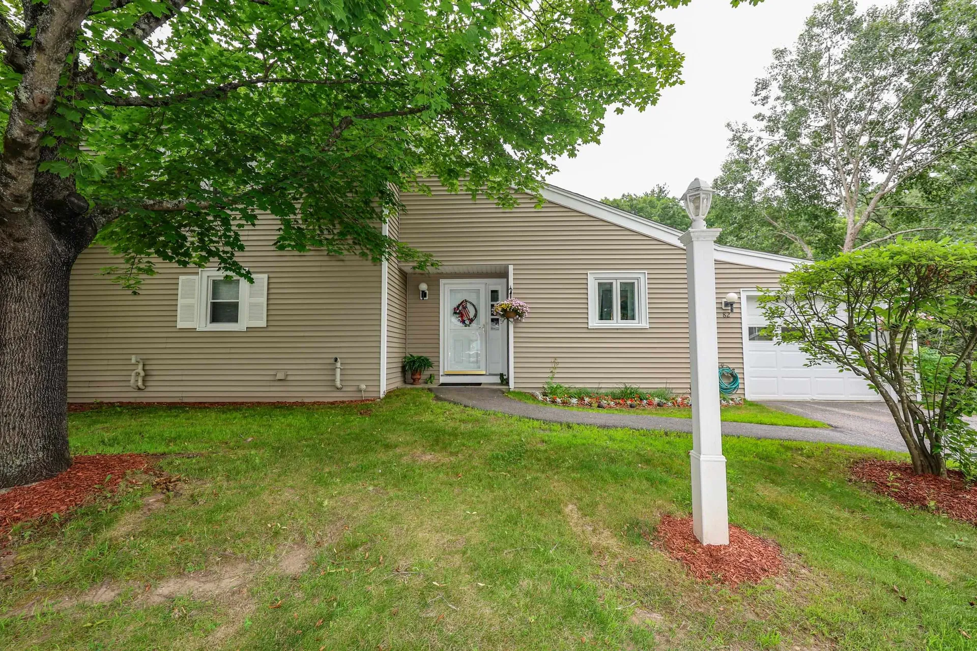 82 Winterwood Drive Londonderry NH 03053