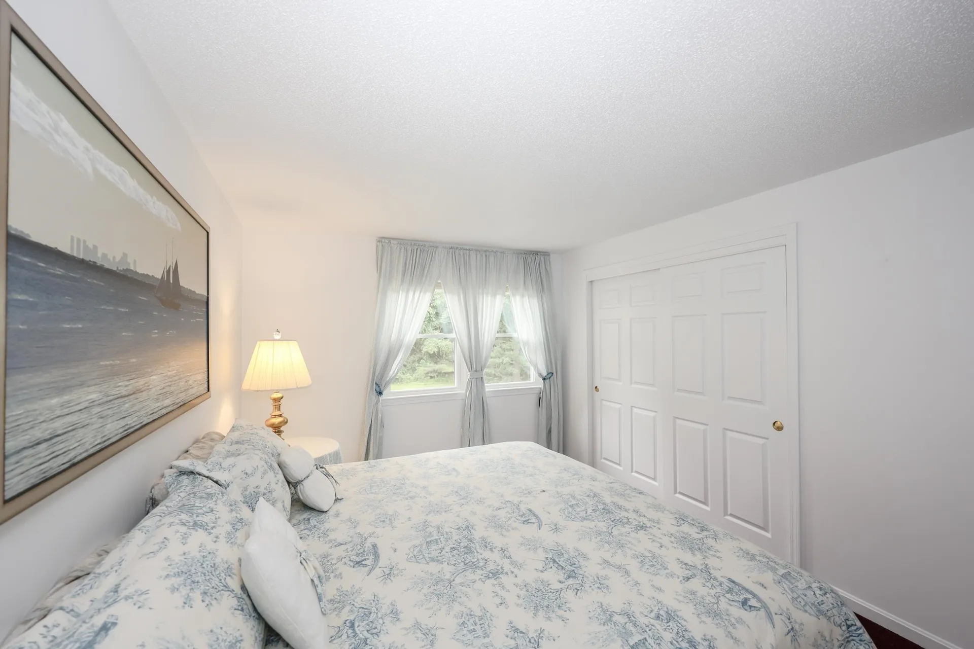 82 Winterwood Drive Londonderry NH 03053