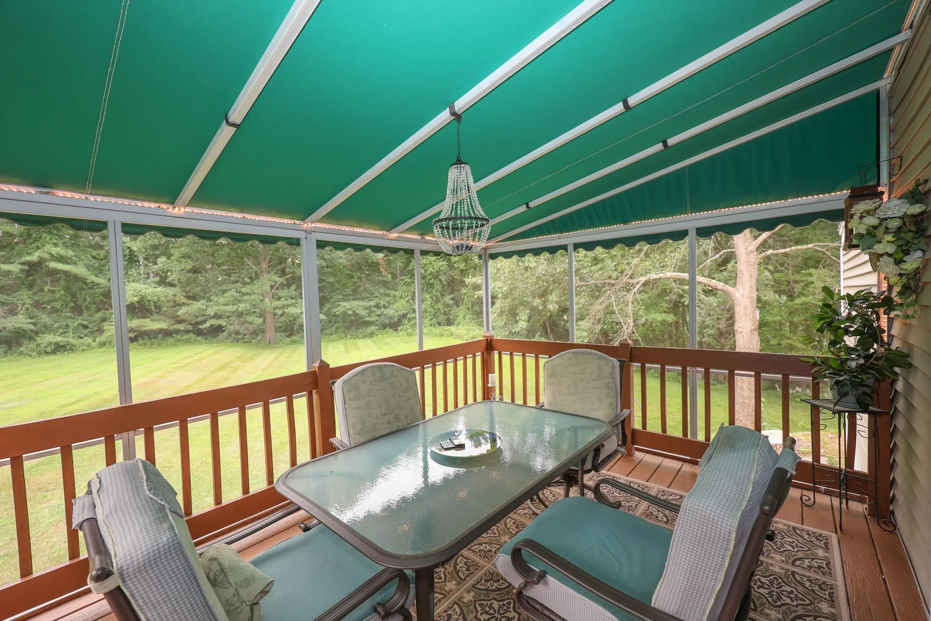 82 Winterwood Drive Londonderry NH 03053