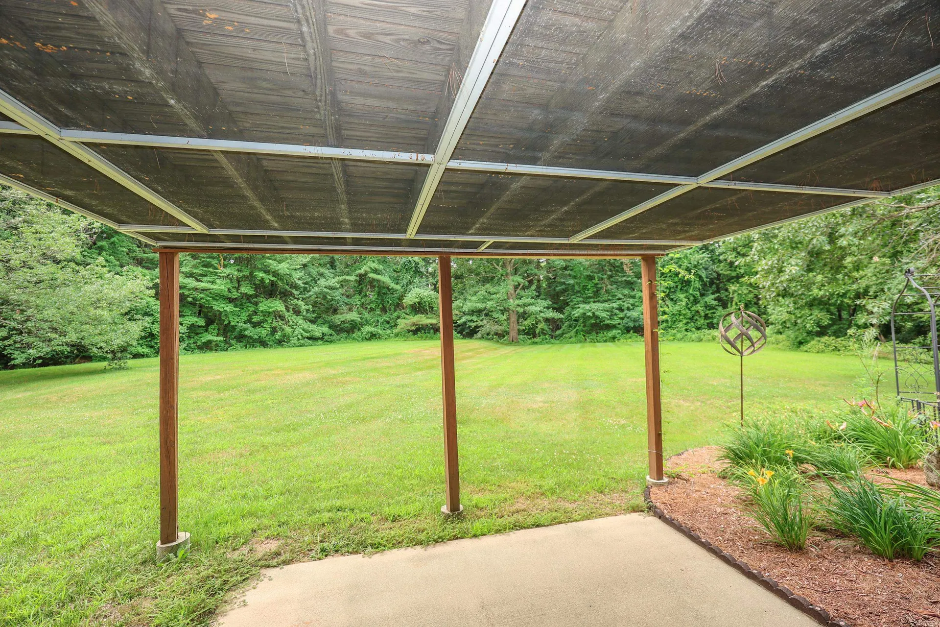 82 Winterwood Drive Londonderry NH 03053