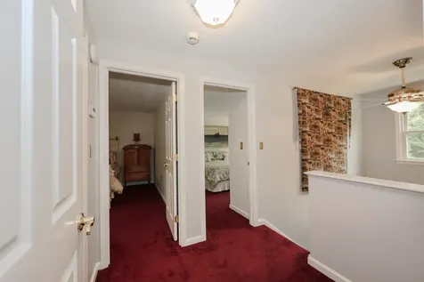 82 Winterwood Drive Londonderry NH 03053