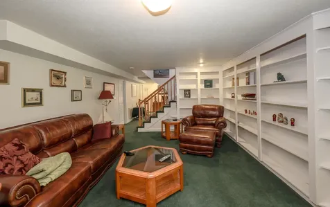 82 Winterwood Drive Londonderry NH 03053