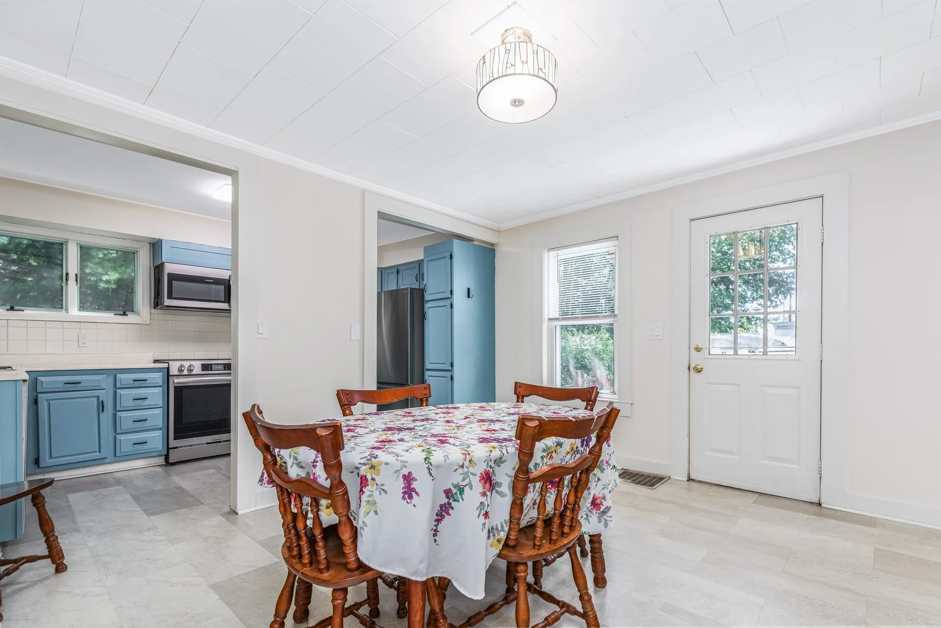 5 Tuttle Court Rochester NH 03839