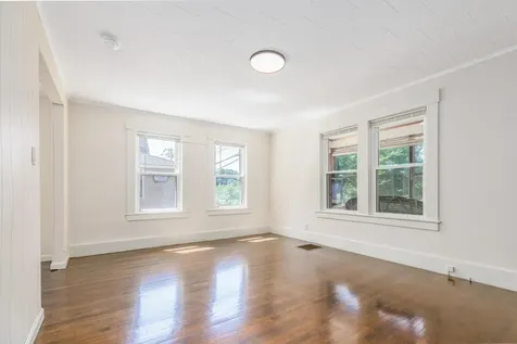 5 Tuttle Court Rochester NH 03839