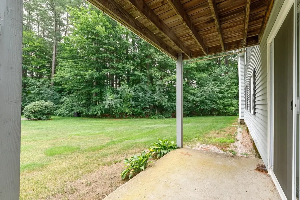 37 Alice Drive Concord NH 03303