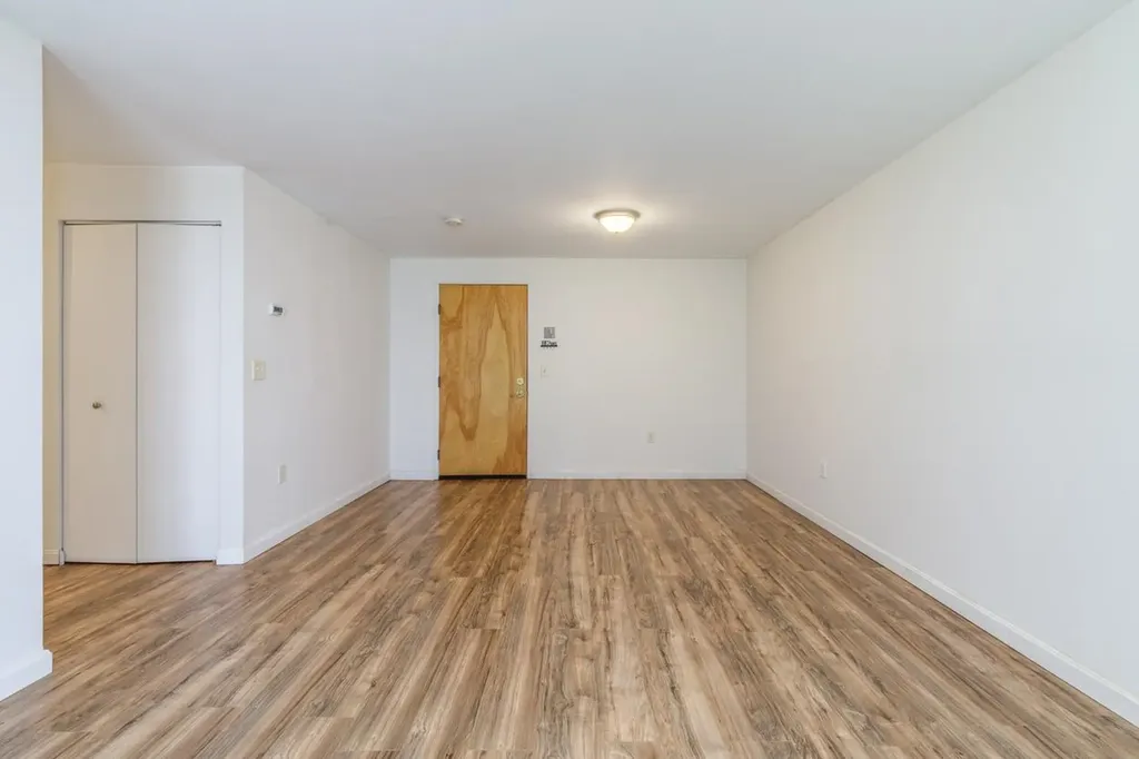 37 Alice Drive Concord NH 03303