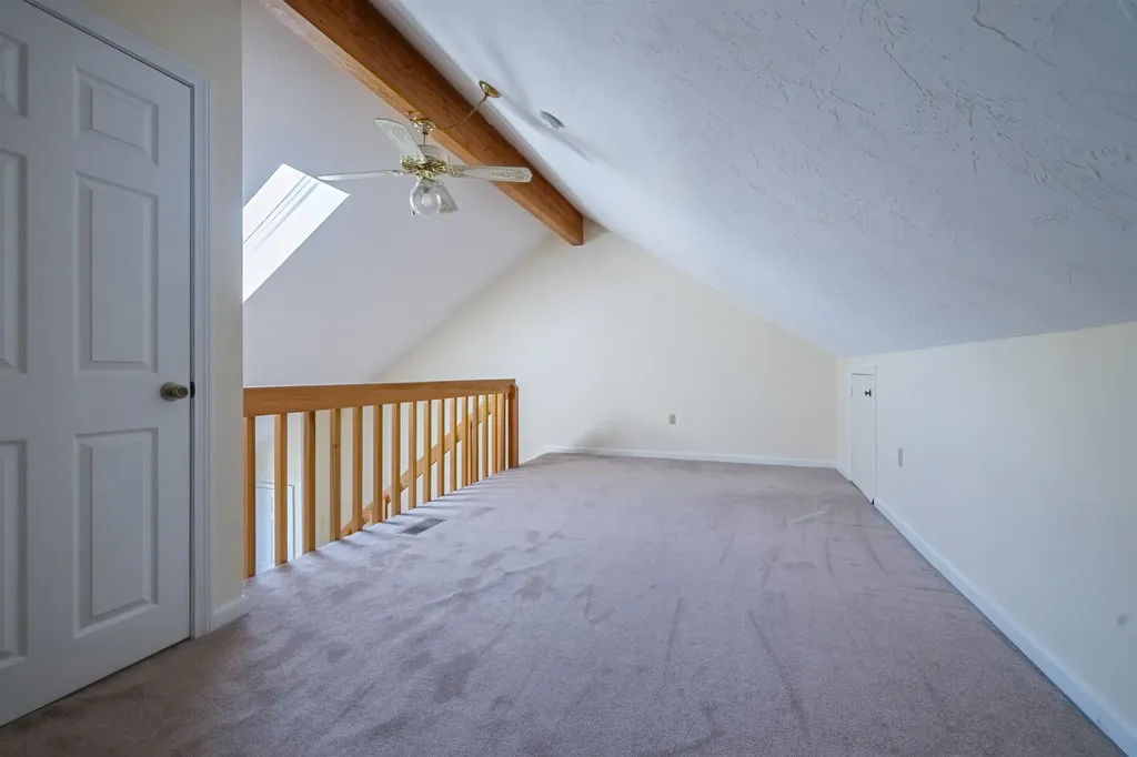 22 Vanden Road Merrimack NH 03054