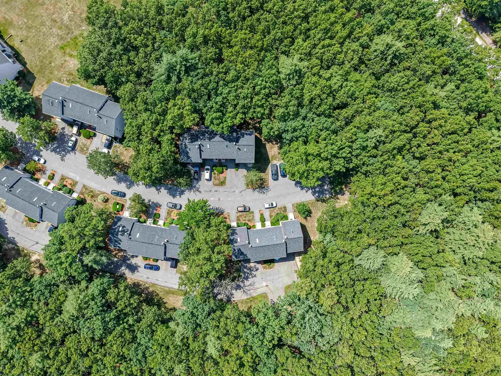 22 Vanden Road Merrimack NH 03054