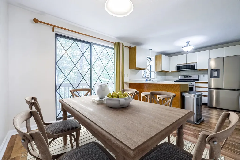 22 Vanden Road Merrimack NH 03054