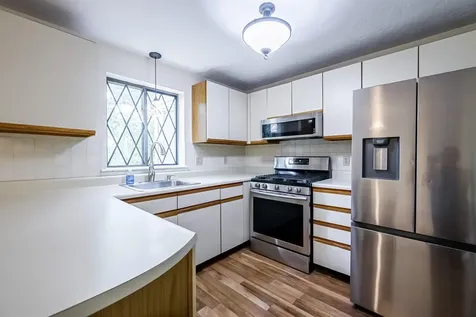 22 Vanden Road Merrimack NH 03054