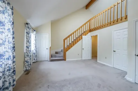 22 Vanden Road Merrimack NH 03054