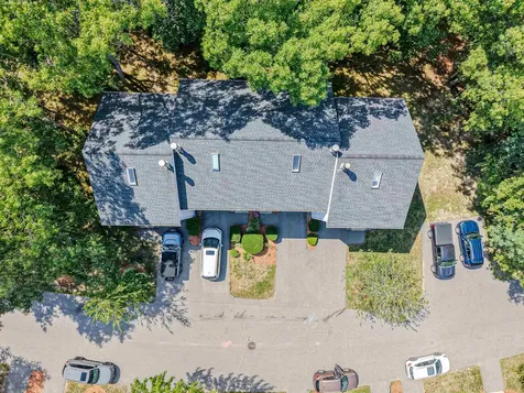22 Vanden Road Merrimack NH 03054