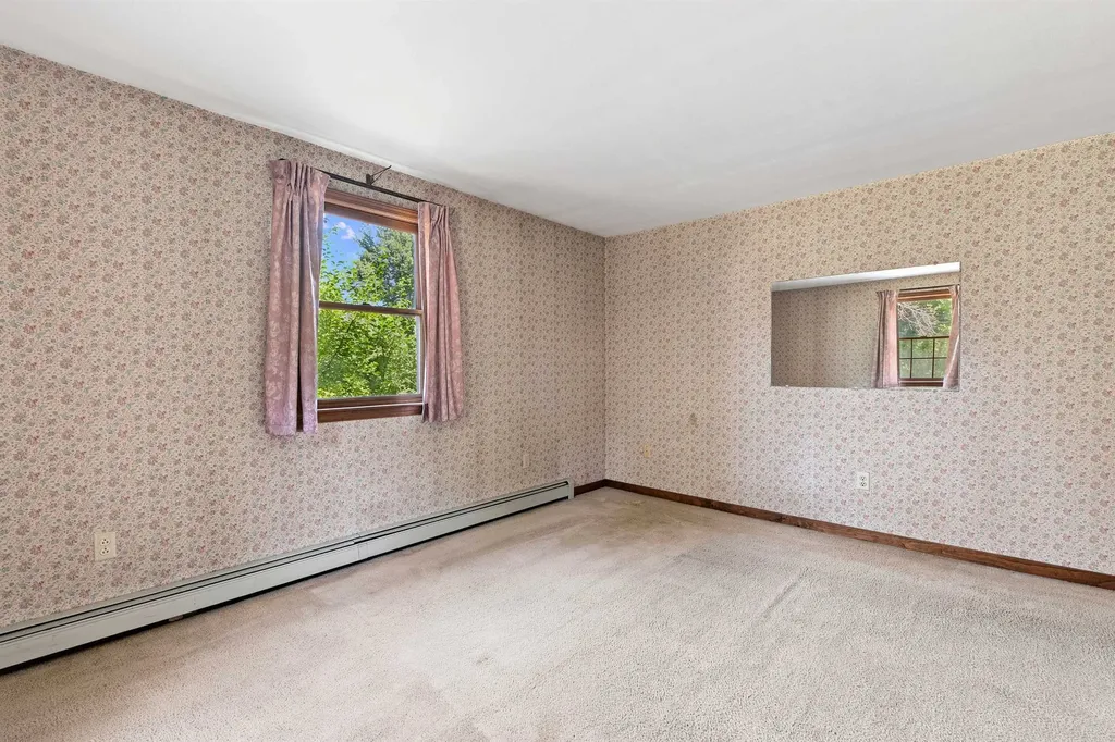 8 Bean Hill Road Belmont NH 03220