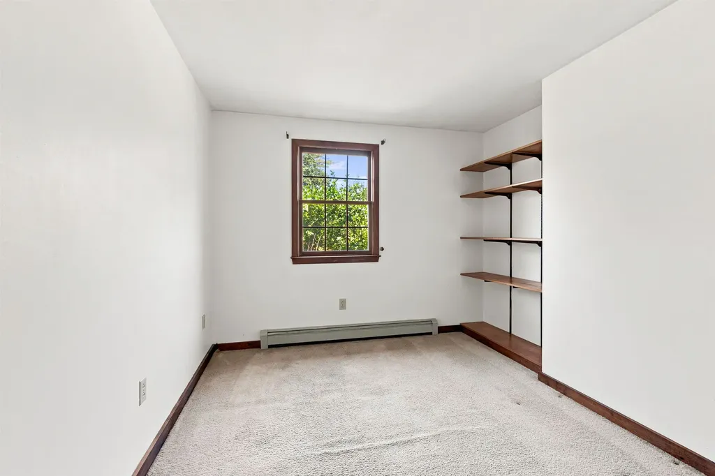 8 Bean Hill Road Belmont NH 03220