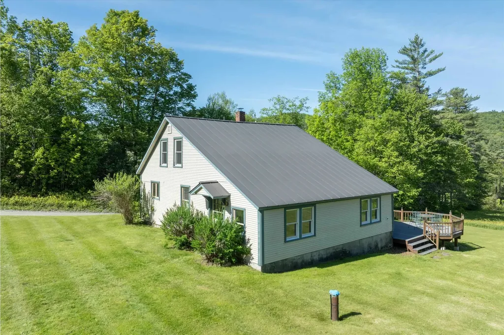 255 Fitts Road Wardsboro VT 05355